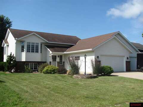 409 Grayhawk Drive, Mankato, MN 56001