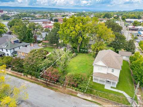 1513 Chamberlain Avenue, Chattanooga, TN 37404
