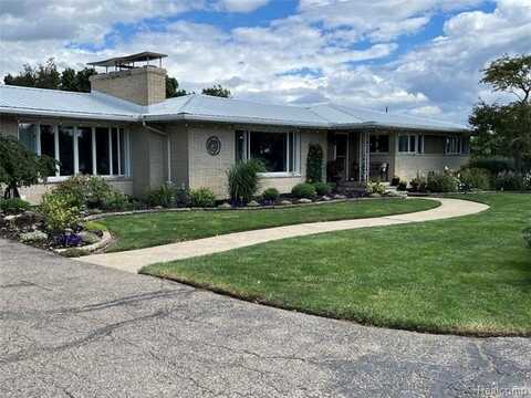 18999 Weller Road, Gregory, MI 48137