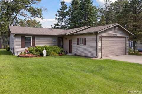 10069 Fisher Lake Road, Saint Helen, MI 48656
