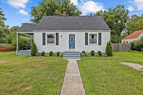 11 Maurice Avenue, Portsmouth, VA 23701