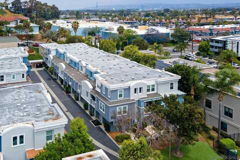 3528 Shoreline Bluff Ln, San Diego, CA 92110