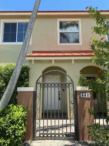 342 Lake Monterey Circle, Boynton Beach, FL 33426