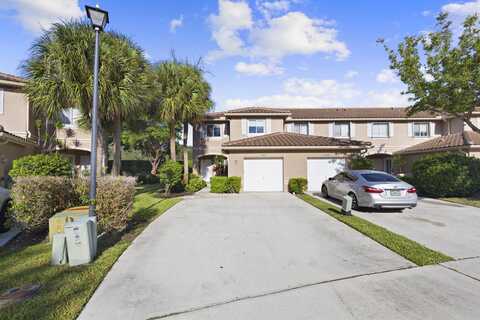 4872 Pinemore Lane, Lake Worth, FL 33463