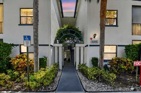 5265 Brisata Circle, Boynton Beach, FL 33437