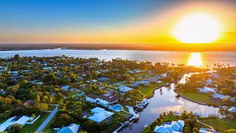 2346 NW Fork Road, Stuart, FL 34994