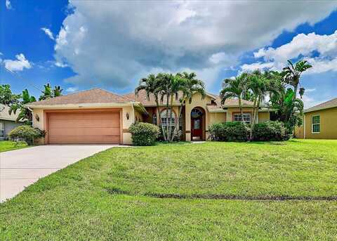 4013 SW Winslow Street, Port Saint Lucie, FL 34953
