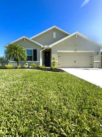 10947 SW Tessili Way, Port Saint Lucie, FL 34987