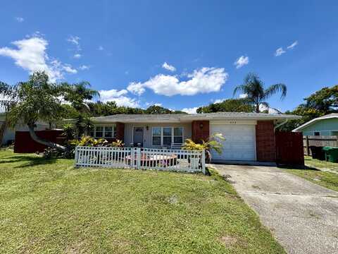 874 SW Ivanhoe Drive, Port Saint Lucie, FL 34983