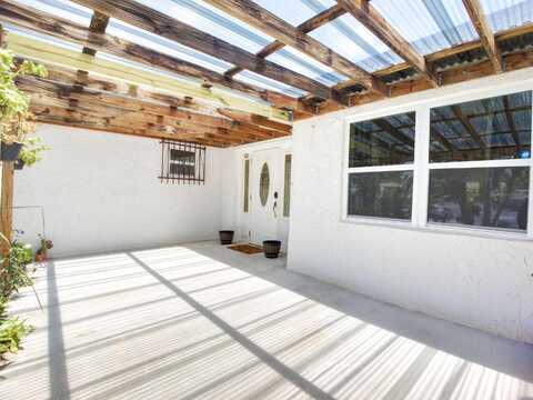 218 S Sequoia Drive, West Palm Beach, FL 33409