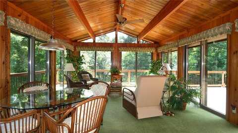 12405 Ravenwood Road N, Plymouth, MN 55441