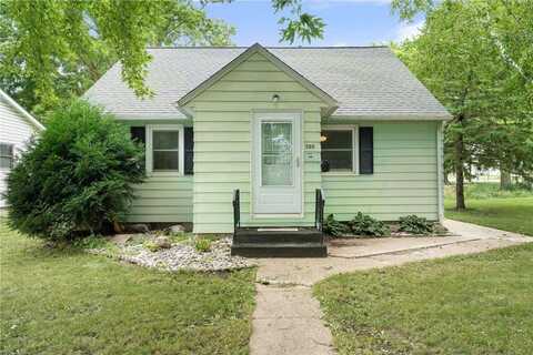 505 1st Street NW, Wells, MN 56097