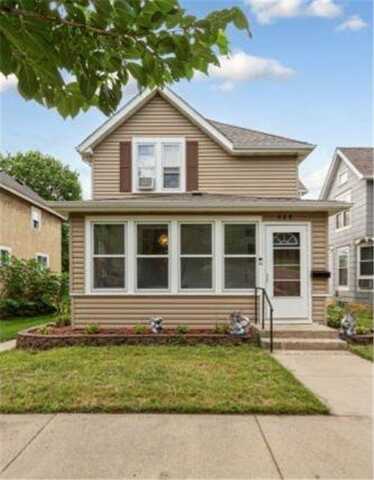 460 N 6th Street, Mankato, MN 56001