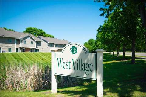 710 W Village Road, Chanhassen, MN 55317