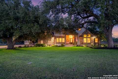 116 Abrego Lake, Floresville, TX 78114