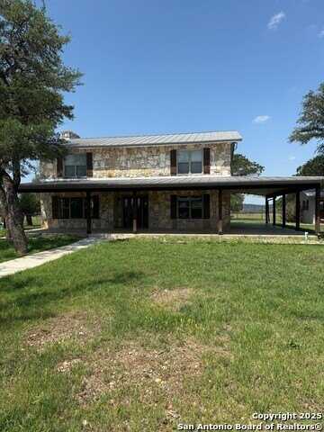 517 Fm 473, Comfort, TX 78013