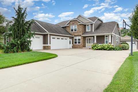 8311 Summer Ridge, Freeland, MI 48623