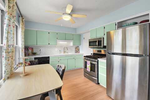 309 Nautilus Drive, Madison, WI 53705