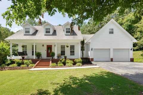 608 Elm Cir, Russellville, AL 35653