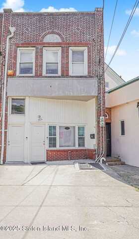 6384 Amboy Road, Staten Island, NY 10309