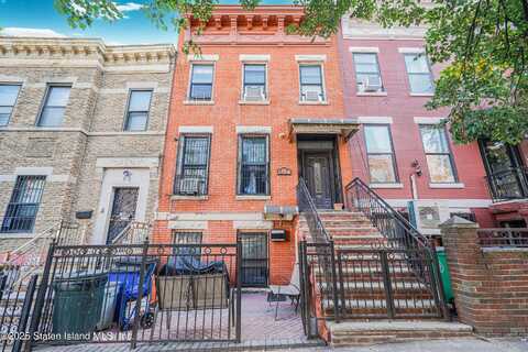 517 40 Street, Brooklyn, NY 11232