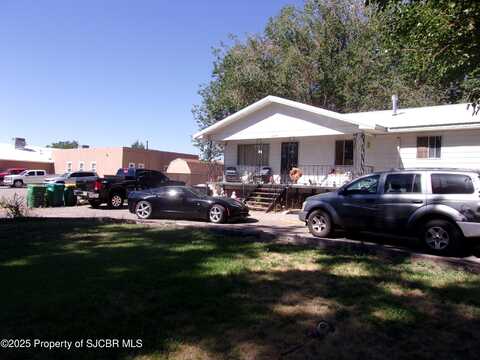 2205 Huntzinger Avenue, Farmington, NM 87401