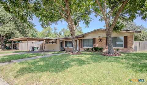 1710 E Mesquite Lane, Victoria, TX 77901