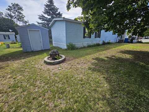 1682 Paul, Traverse City, MI 49686