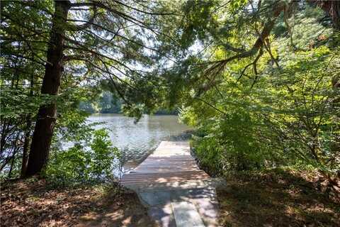 6 Pine Lane, Johnston, RI 02919