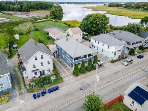 200 Market Street, Warren, RI 02885