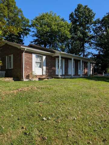 1346 W. Chilhowie Street, Marion, VA 24354