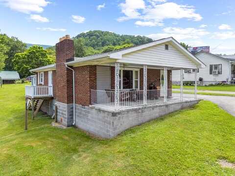 103 Bell St, Glen Lyn, VA 24093