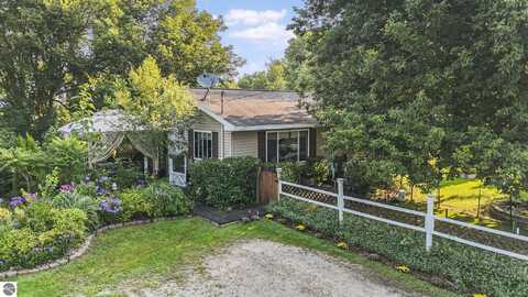 114 Brigham, Buckley, MI 49620