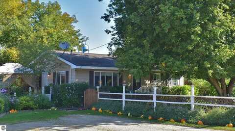 114 Brigham, Buckley, MI 49620