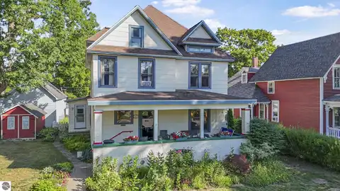 505 E Chapin Street, Cadillac, MI 49601