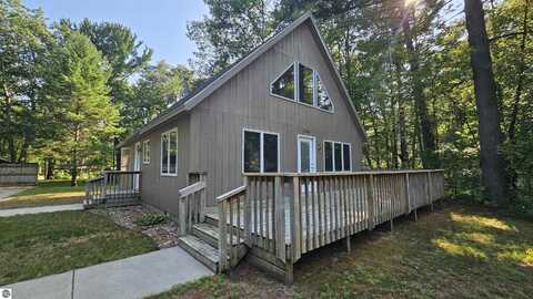 5380 E 12th Street, Au Gres, MI 48703