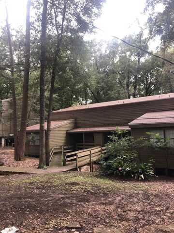 1347 Rumba Lane, Tallahassee, FL 32304