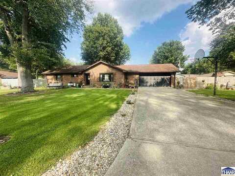 1315 N Walnut Street, Brazil, IN 47834