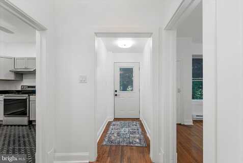 422 W CLIFFORD STREET, WINCHESTER, VA 22601