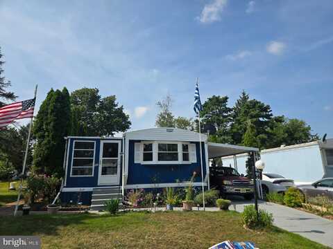 37 NANCY LANE, BARNEGAT, NJ 08005