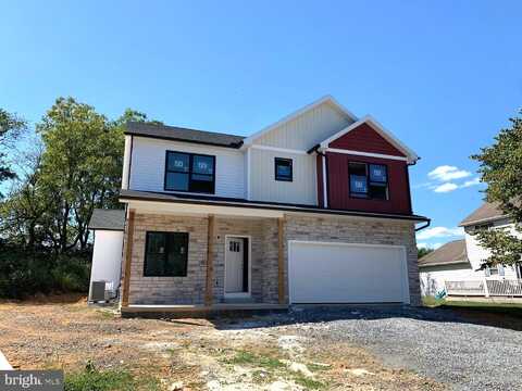 108 BAKER AND RUSSELL DRIVE, SHIPPENSBURG, PA 17257