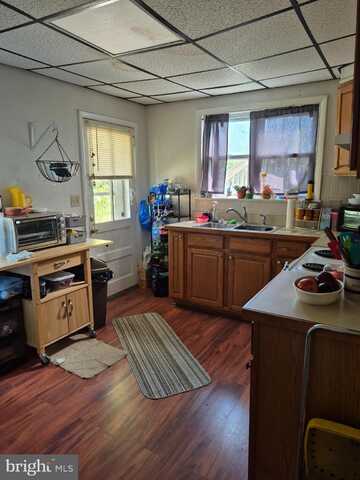 35 W 5TH AVENUE, COATESVILLE, PA 19320