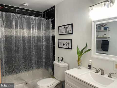 416 CHESTNUT STREET, CHERRY HILL, NJ 08002