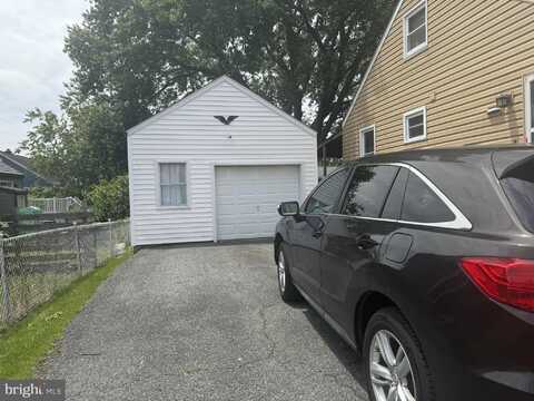 548 MARLYN, ESSEX, MD 21221
