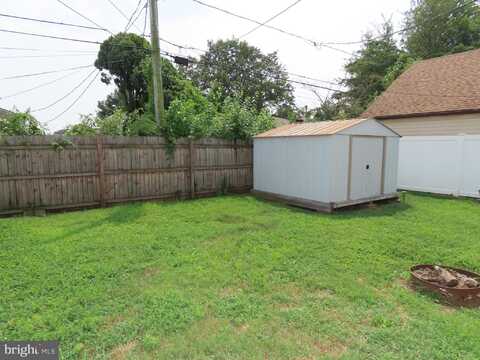 32 LOUISE ROAD, NEW CASTLE, DE 19720
