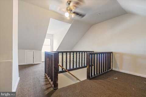 1032 FERRY STREET, EASTON, PA 18042