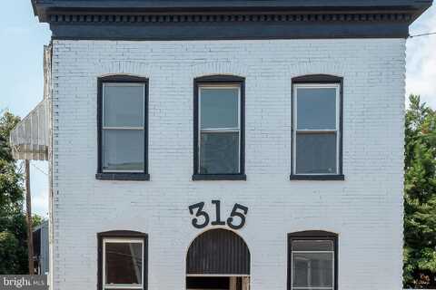315 W NORTH STREET, YORK, PA 17401