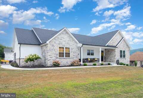 300 NELSON TERRACE, MILLERSBURG, PA 17061