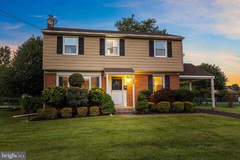 224 CRESTVIEW ROAD, HATBORO, PA 19040