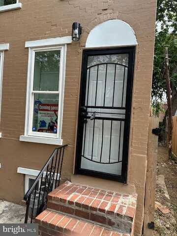 1002 N PINE STREET, WILMINGTON, DE 19801